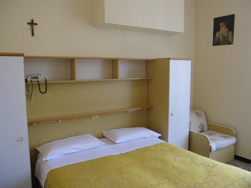 Albergo Kristina 博尔迪盖拉 外观 照片